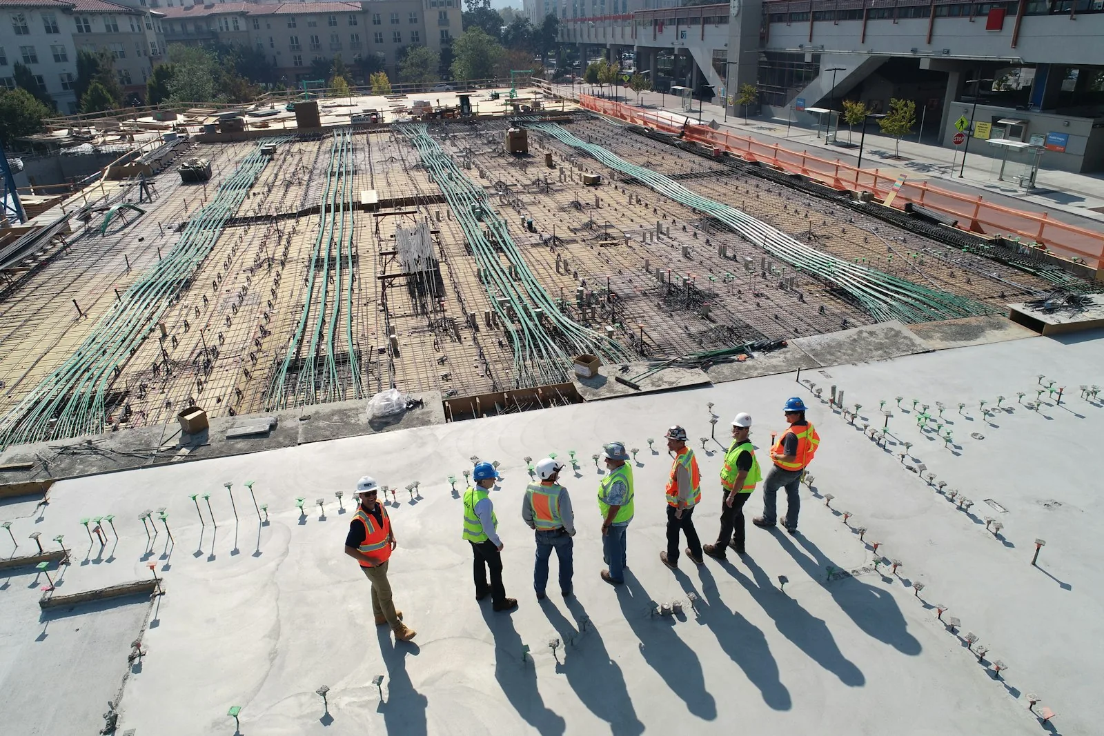 Reunión de coordinación en obra